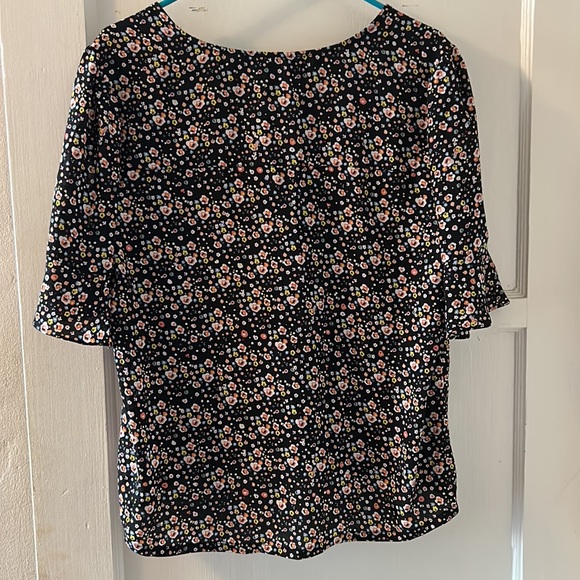 DONATING SOON - MAKE OFFERS! 
Sanctuary Blouse - Picture 4 of 4
